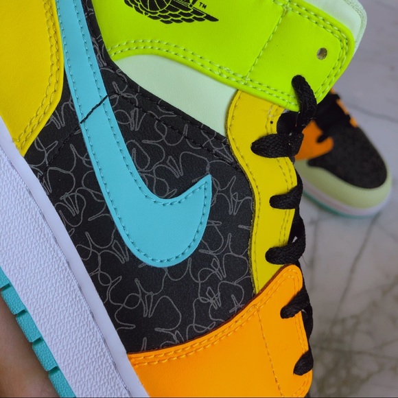 Air jordan 1 MiD reflective - Picture 5 of 8